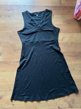 Toad&Co Black Sleeveless V-Neck Knit Dress